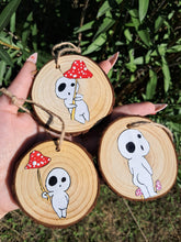 Load image into Gallery viewer, Hand painted wood slice ornaments
