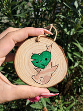 Load image into Gallery viewer, Hand painted wooden slice ornaments
